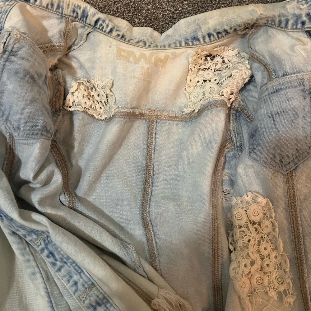 Jean jacket - Picture 3 of 3